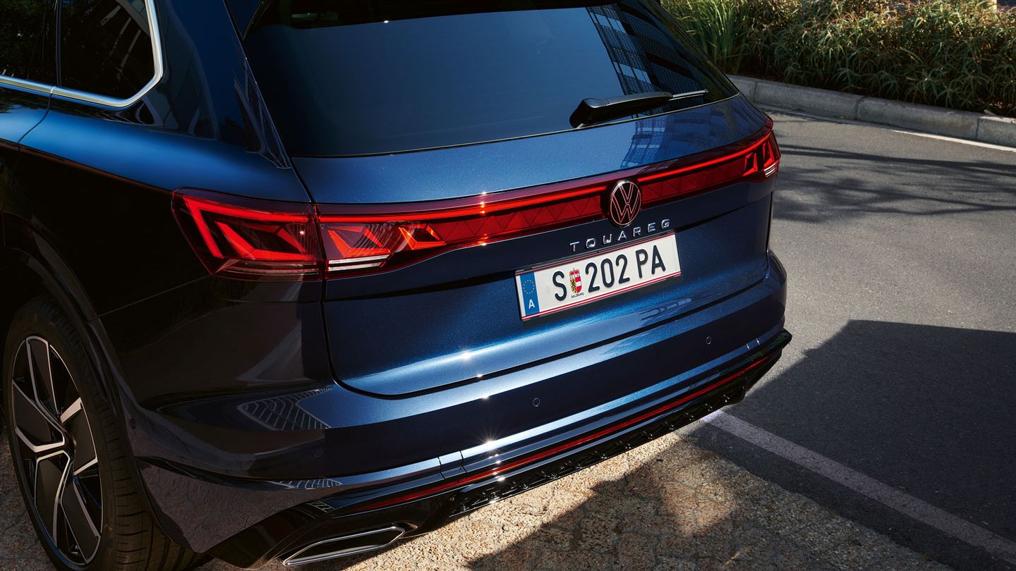 VW Touareg та підсвітка логотипу