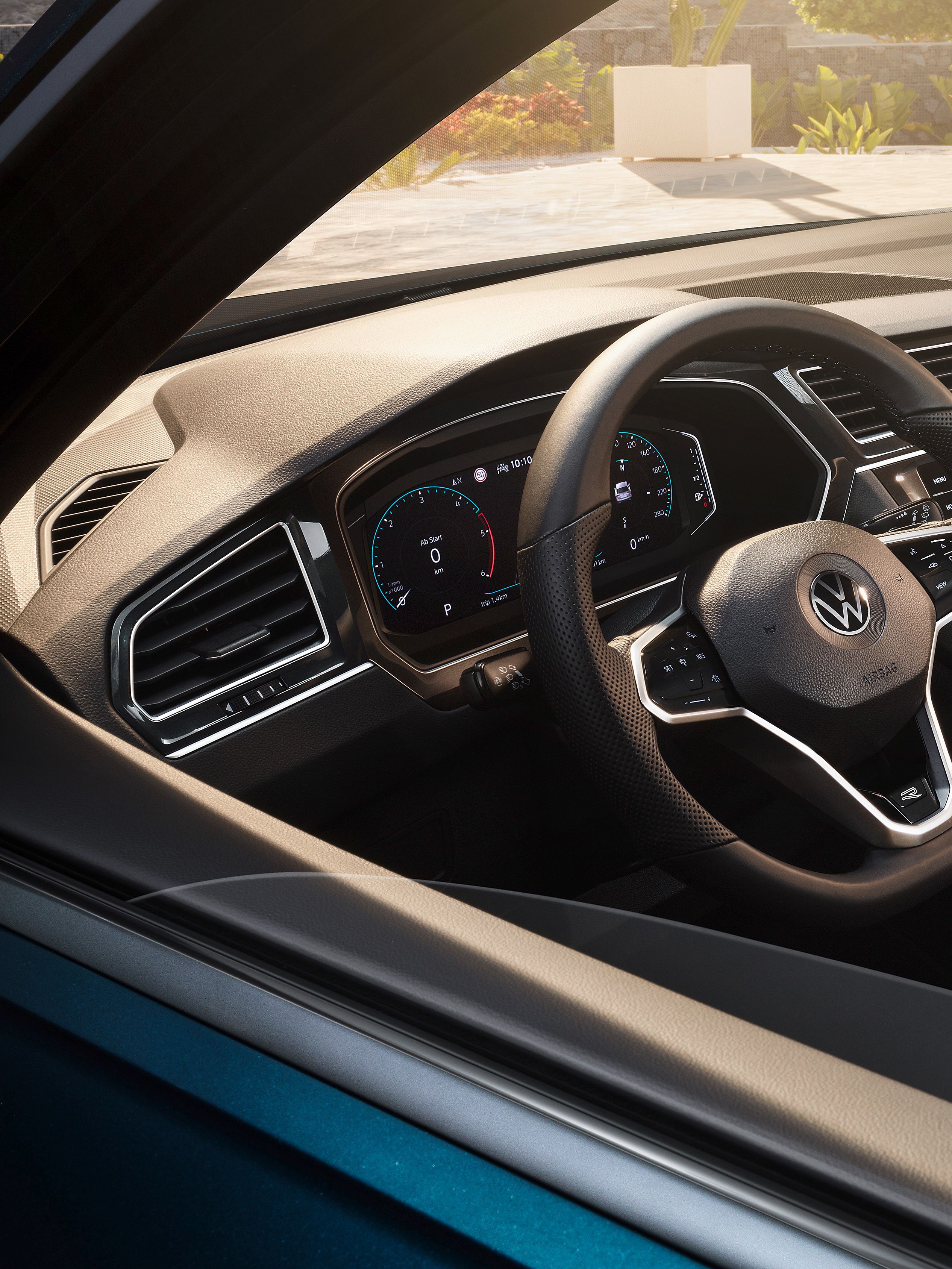 Світова прем'єра оновленого Tiguan та нового Tiguan R