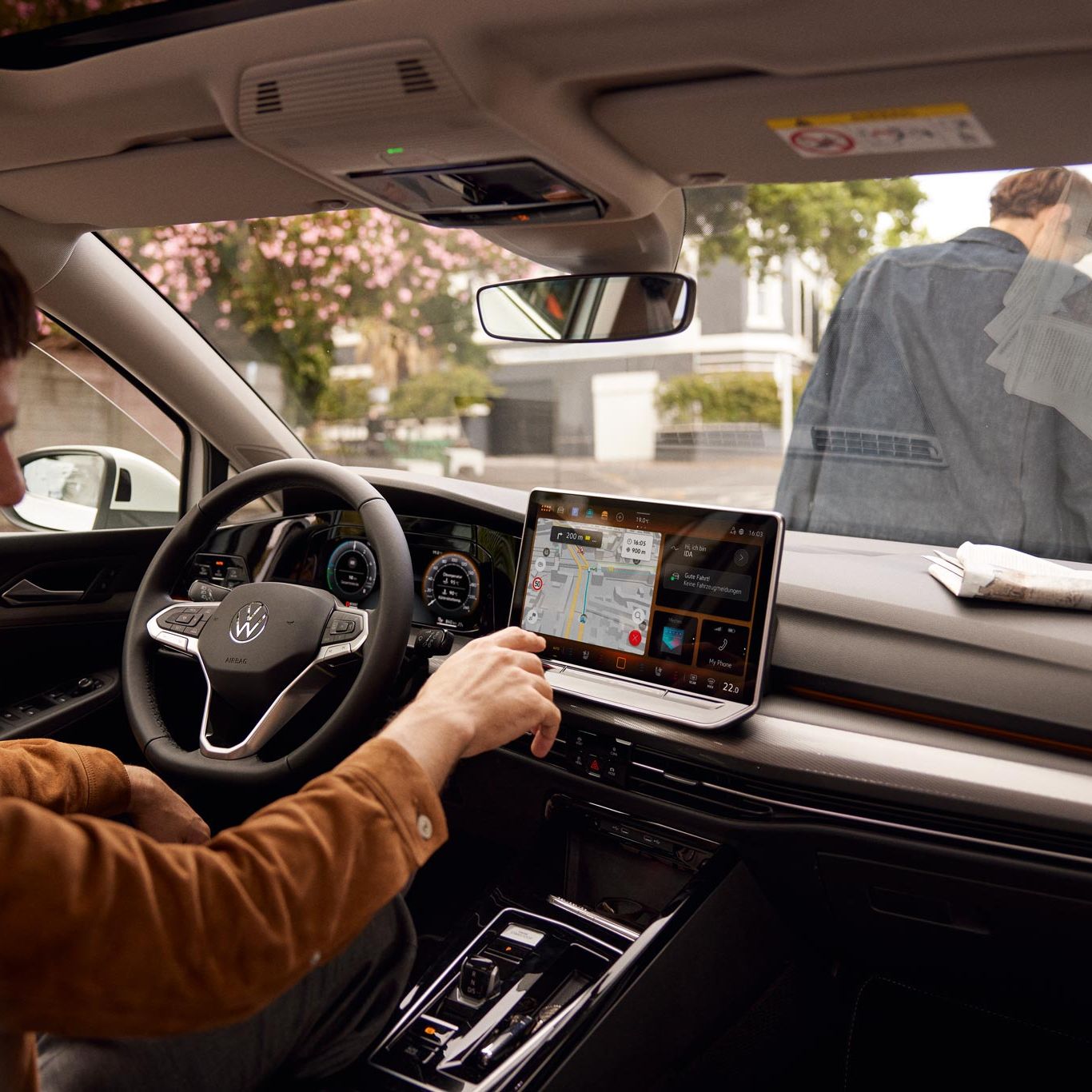 VW Connect Plus